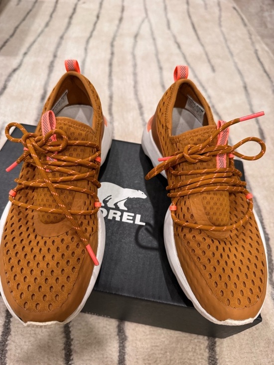 Sorel Shoes - Sorel women’s Tan Mesh Athletic Sneakers with Coral Accents